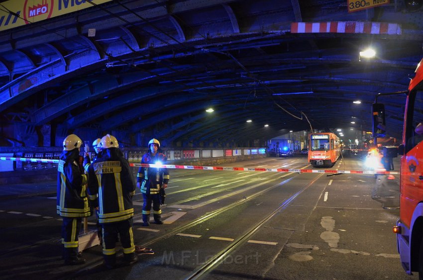 KVB Oberleitung abgerissen Koeln Luxemburgerstr P030.JPG